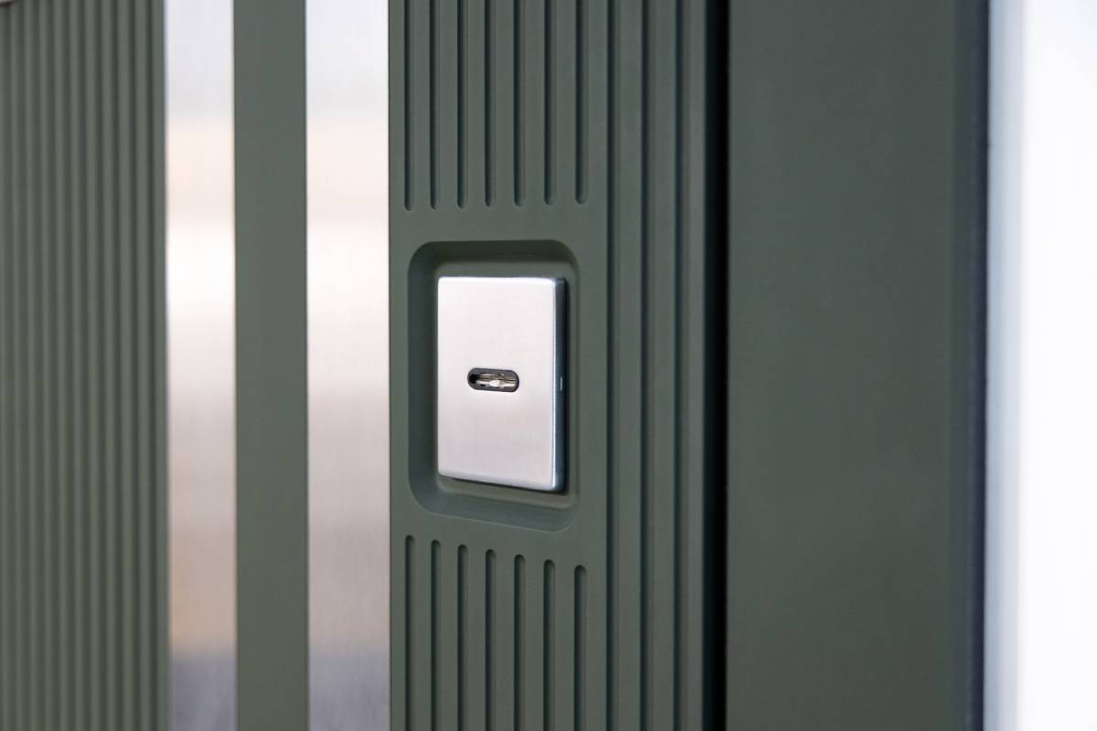 BERSERKER Acoustic 407