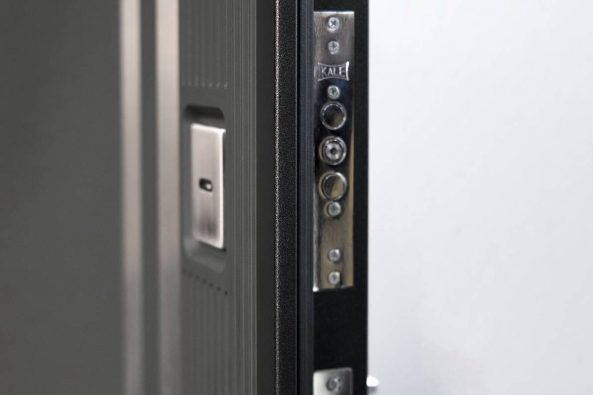 BERSERKER Acoustic 408