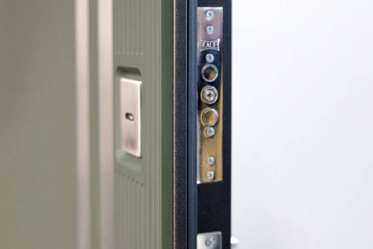 BERSERKER Acoustic 407